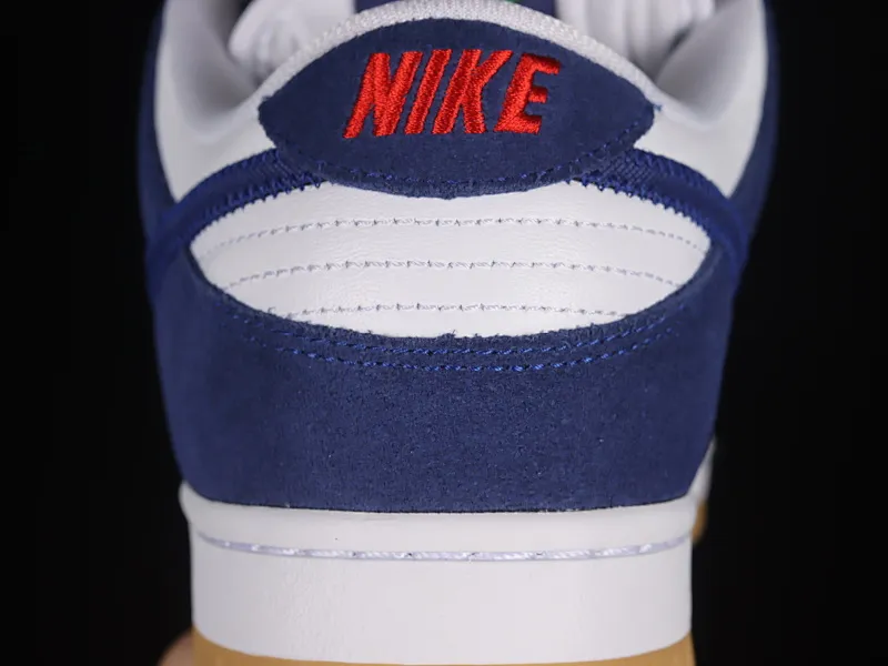 All Categories Nk SB Dunk Series Nk SB Dunk Low Low-top Sneakers M Version Pure Original Nk SB Dunk Low White Blue Los Angeles Dodgers SB Smashing Backboard Fashion Casual Sneakers DO9395-400